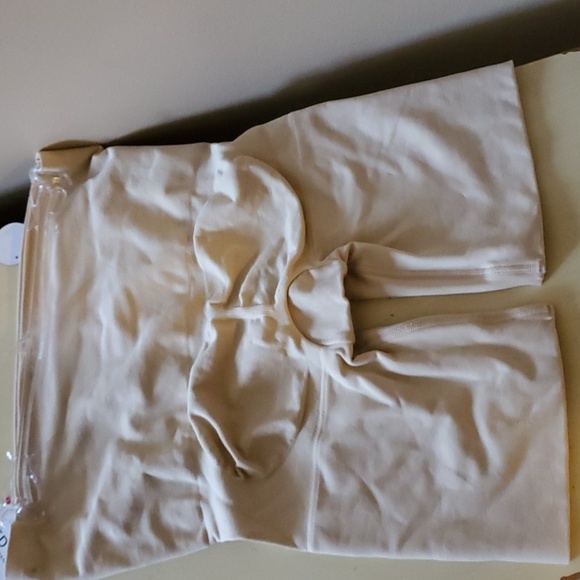 Spanx intimates women's shapewear size Large L beige soft nude mid-thigh Red Hot - Picture 6 of 8